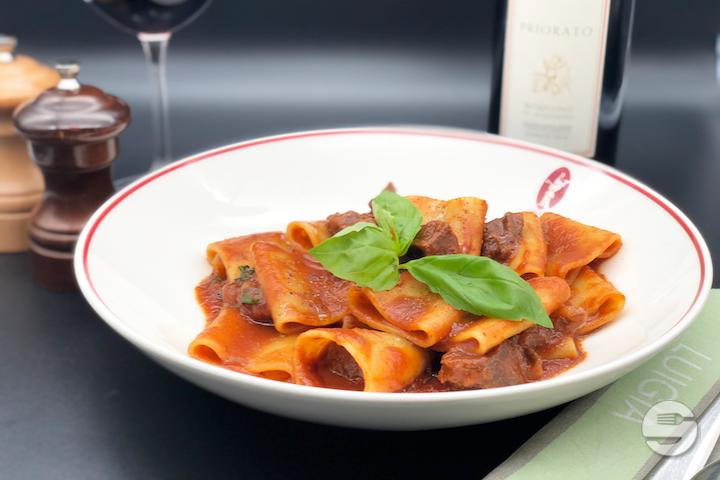 Paccheri Al Ragu Napoletano - Luigia