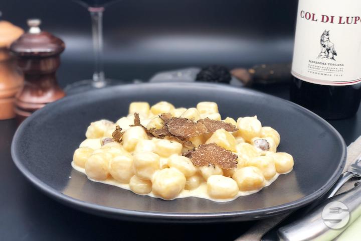 Gnocchi Al Taleggio e Tartufo di Stagione - Luigia