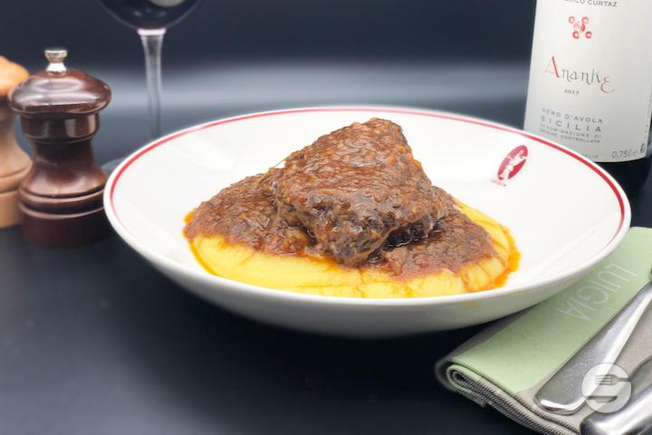 Guancia di Manzo Con Purea di Patate - Luigia