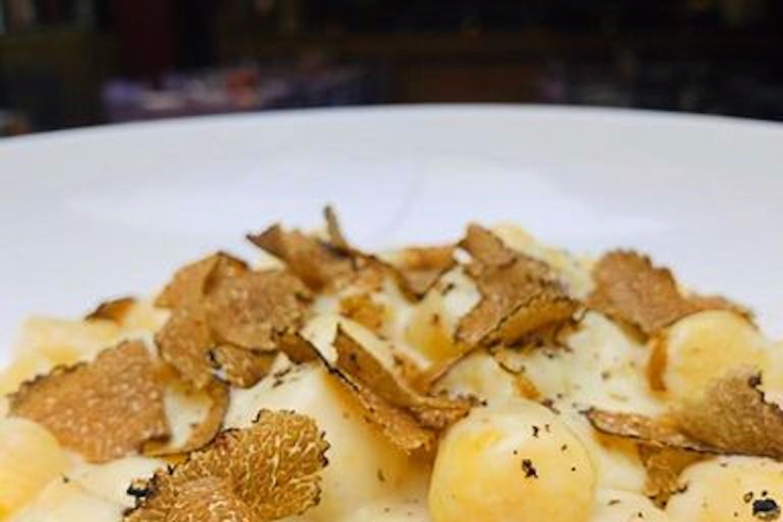 Gnocchetti Raschera e tartufo - Luigia