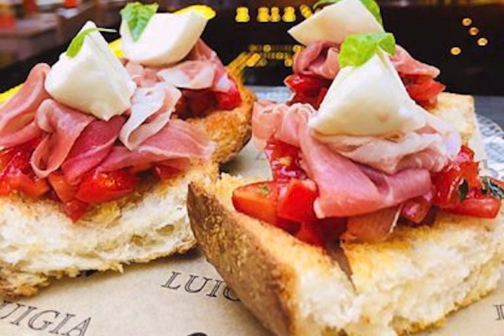Bruschetta Napoletana - Luigia