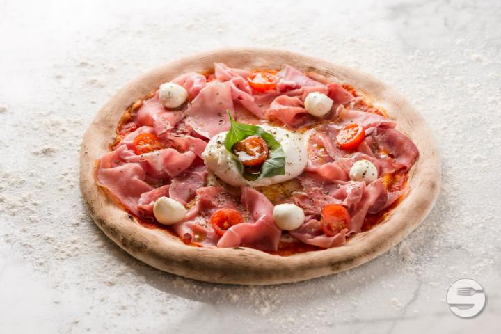 Pizza Burrata - Pizzeria Ristorante Molino