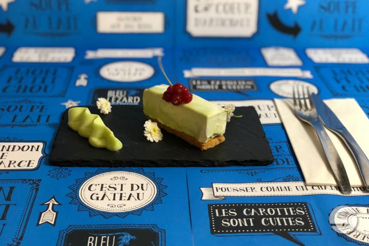 Matcha tea Cheesecake, ginger biscuit, yuzu sorbet - Bleu Lézard