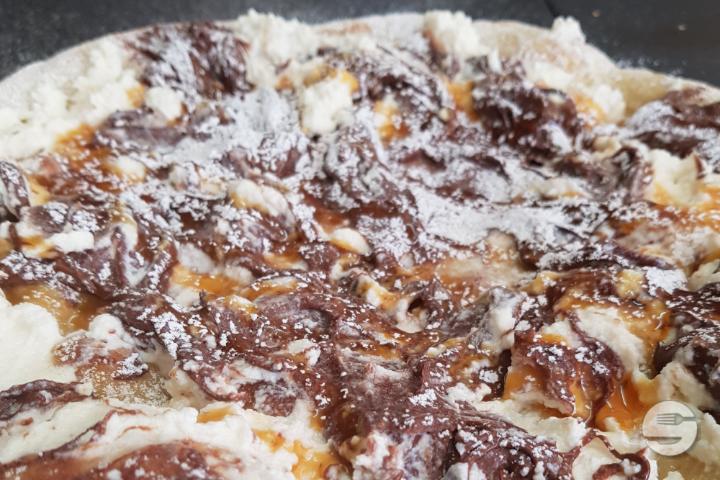 Pizza individuelle chocolat Nutella - CUT Pizza