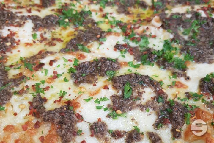 Raclette et truffe Familiale - CUT Pizza