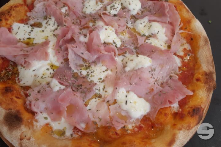 Margherita cooked ham family - CUT Pizza