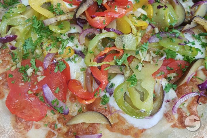 Vegetables family - CUT Pizza