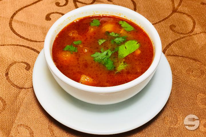 Tom Yam Khung with shrimps (strong) - Le Basilic