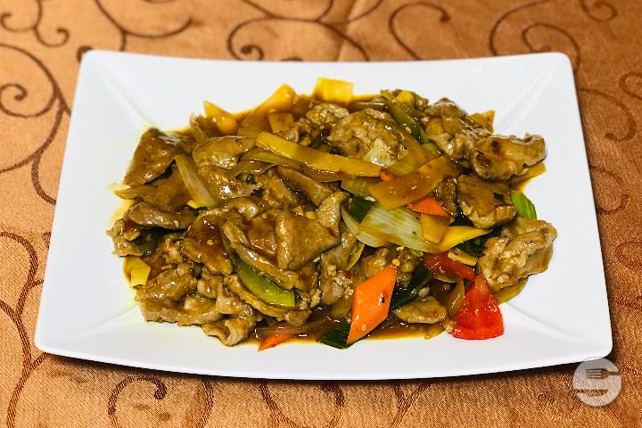 Pork with five spices - Le Basilic