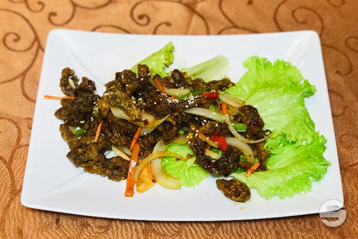 Crispy beef - Le Basilic