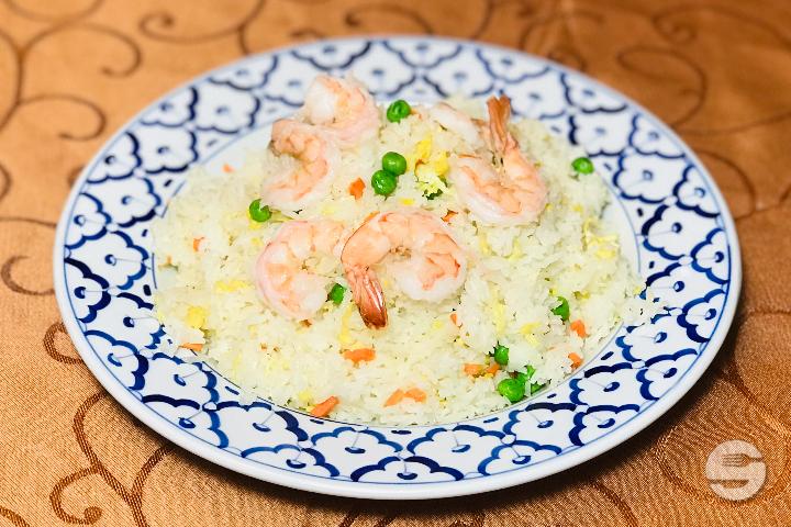 Fried rice with shrimp - Le Basilic