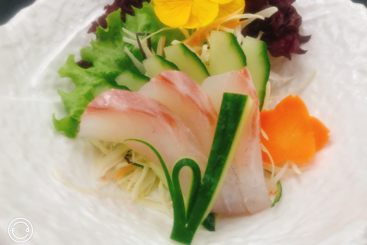 S3. Sashimi Daurade - Le Basilic