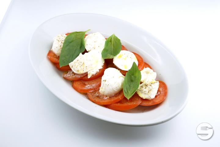 Casarecce alla Caprese - Spiga Ristorante