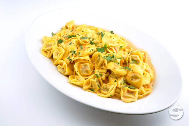 Tortellini carne 5 P - Spiga Ristorante