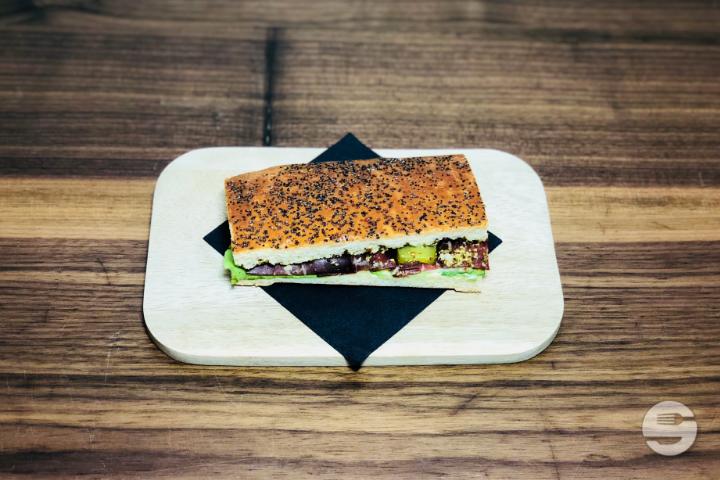 Dried meat sandwich - H O K T A
