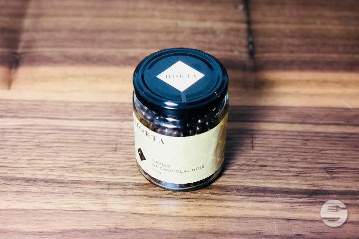 Dark chocolate caviar - H O K T A