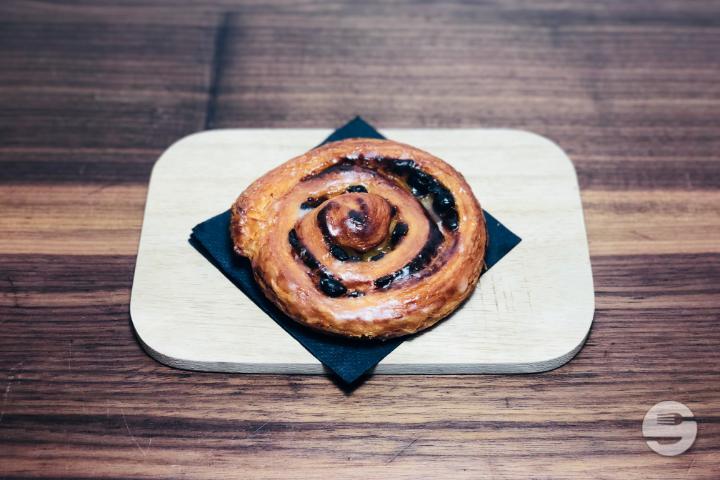 Snail with raisins - H O K T A