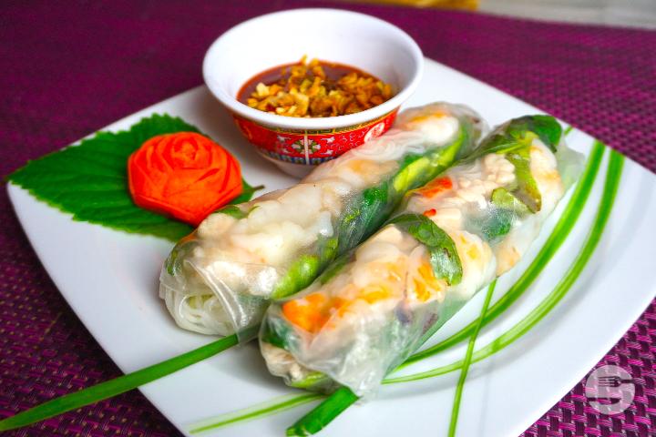 4. summer rolls 1 pcs. - Pho Viet