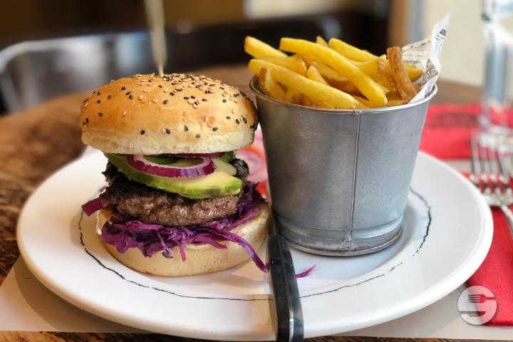 Avocado Burger - Restaurant Cheyenne