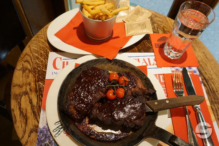 Tender Spare Ribs (nur am Abend) - Restaurant Cheyenne