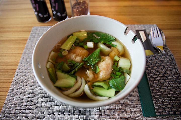 Dumpling Soup - Nooba