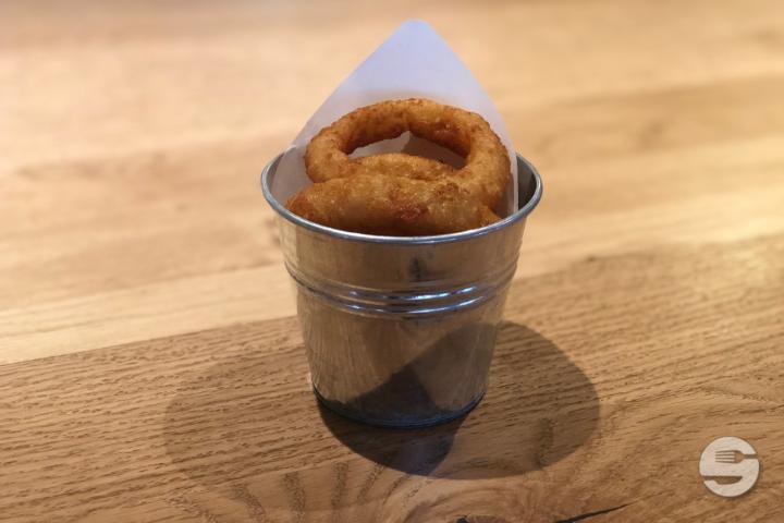 Onion Rings - Restaurant IROQUOIS