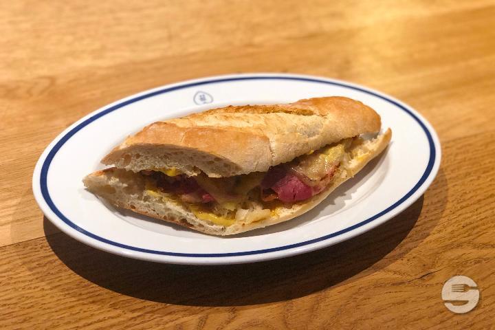 Classic Reuben Sandwich - Restaurant IROQUOIS