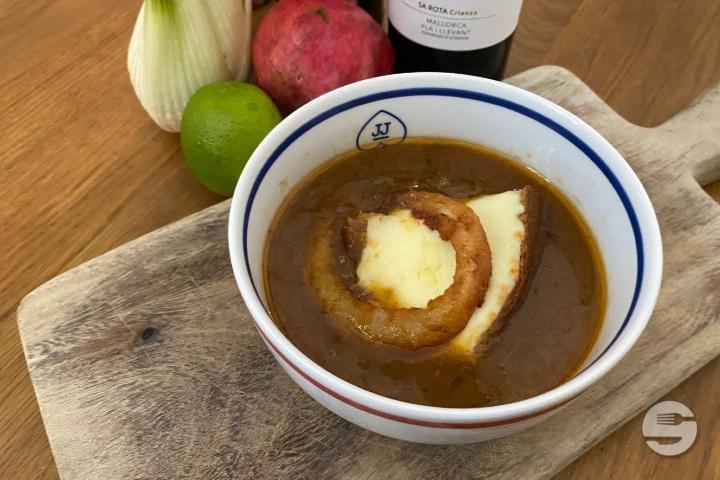 French Onion Soup - Restaurant IROQUOIS