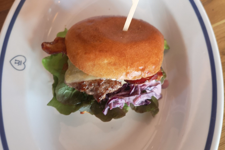 Mini Kids Burger - Restaurant IROQUOIS