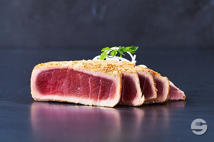 Maguro No Tataki Sashimi - Yooji's
