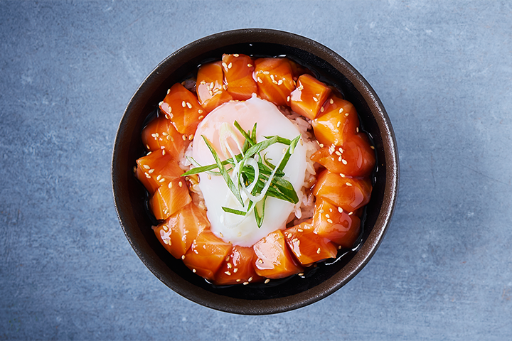 Salmon Donburi - Yooji's Josefstrasse
