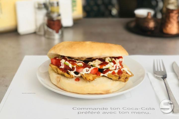 Menu Chicken sandwich - Balkan Grill