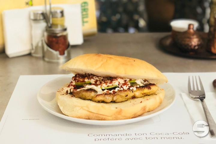 Menu Chicken leg sandwich - Balkan Grill