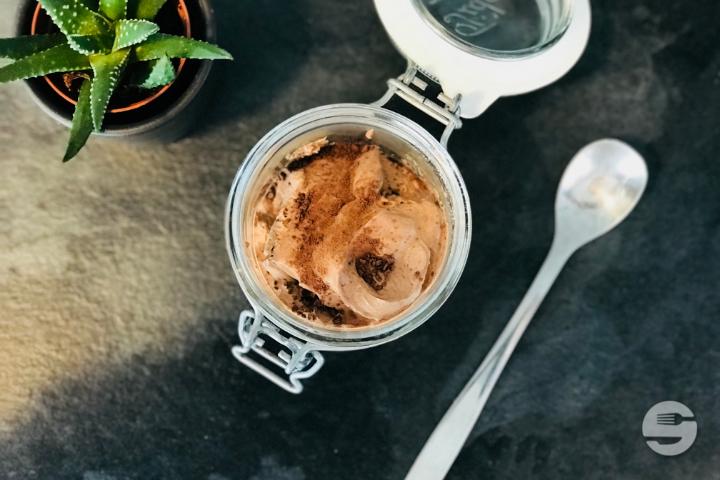 Home made chocolate mousse - Végé Café