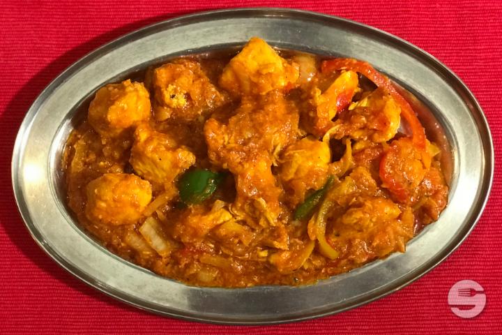 Salmon Jalfrezie - Indian Plaza
