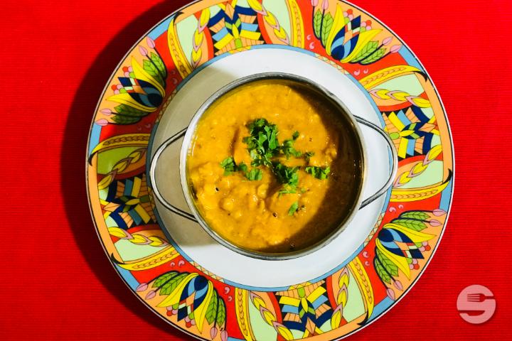 Chicken Daal - Indian Plaza