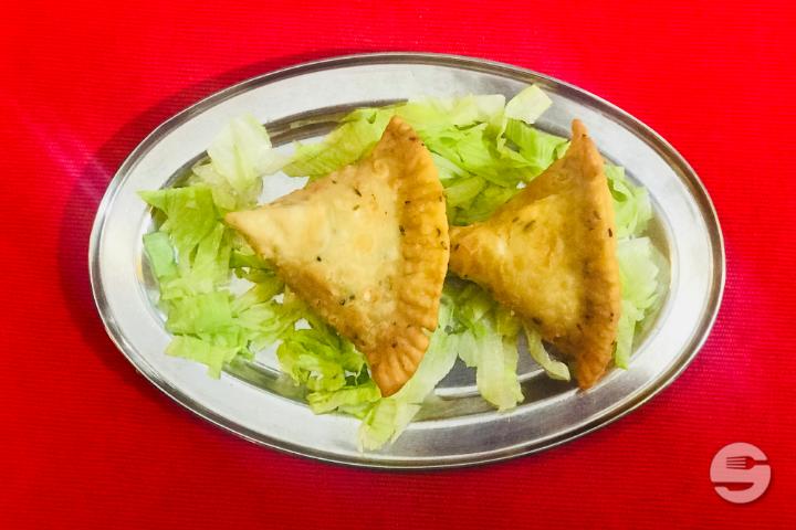 Chicken Samosas - Indian Plaza