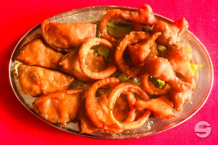 Mixed Pakoras - Indian Plaza