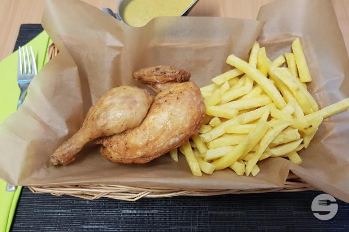 POULET IM CHÖRBLI - Testarossa