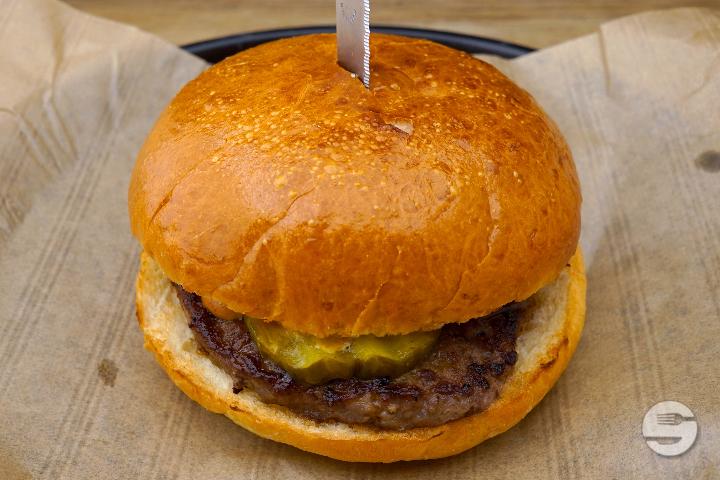 Hamburger - Max Salads & Burger