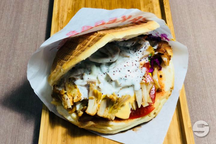Sandwich kebab avec frites - Minute Kebab