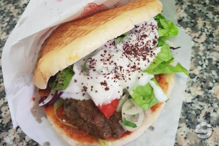 Sandwich köfte - Minute Kebab