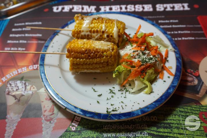 Elote loco (2 stück) ‚crazy corn‘ - Salsa Grill Mexican BBQ & Steaks