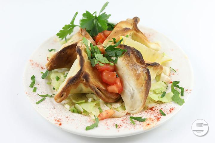 Fatayer Spenech - Mezze