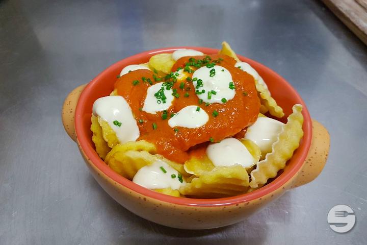 Patatas bravas - Bodega 21