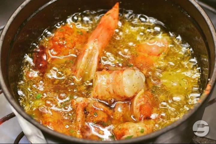 Garlic shrimps - Bodega 21