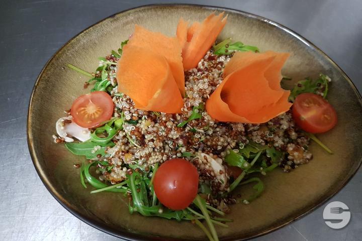 Quinoa salad - Bodega 21