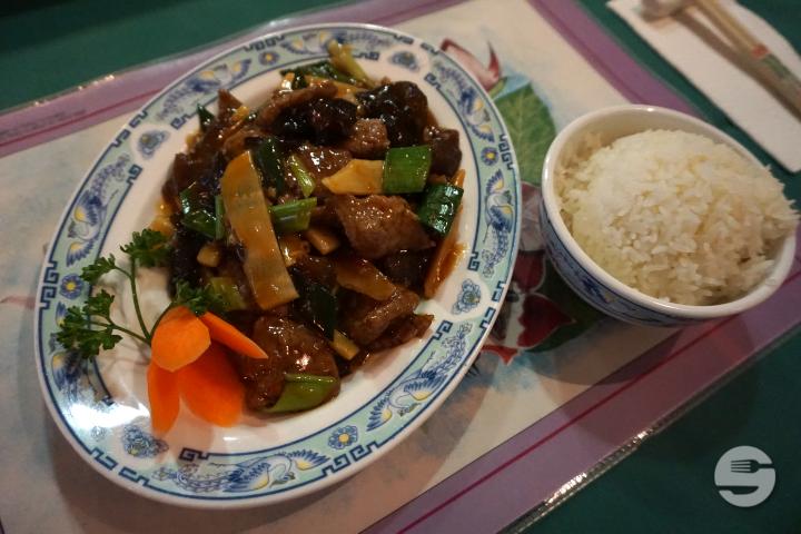 Sze-Chuan with garnish of your choice - Hong Kong Dragon