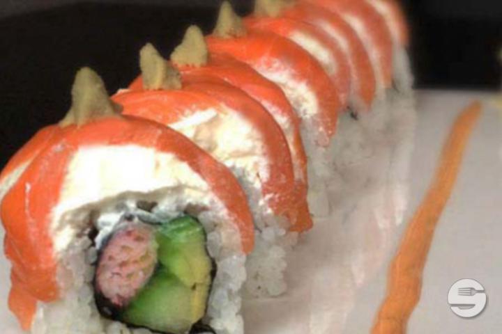Philadelphia Roll - Aki Sushi