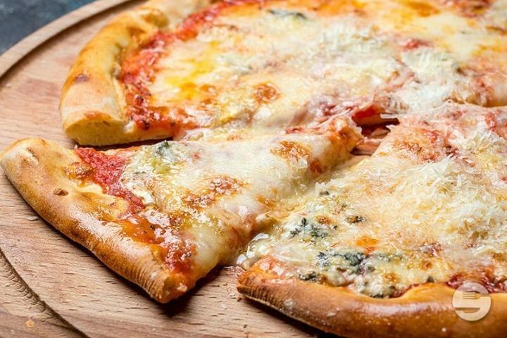 Quattro Fromaggi - Pro Pizza